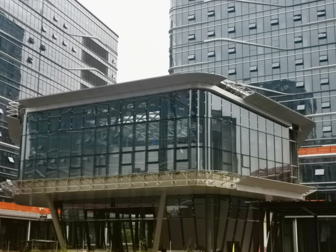 Smart Transparent GLASS LED Display For Window project showcase