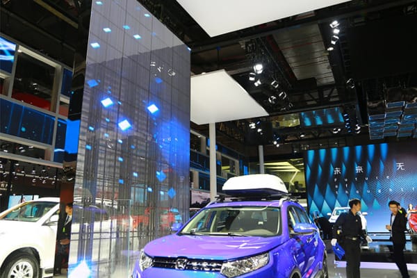 Outdoor Transparent LED Display Side-Emitting 6